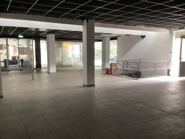 Laden zur Miete provisionsfrei 1.330 € 1 Zimmer 221,7 m² Verkaufsfläche Dielingerstraße 23 Innenstadt Osnabrück 49074