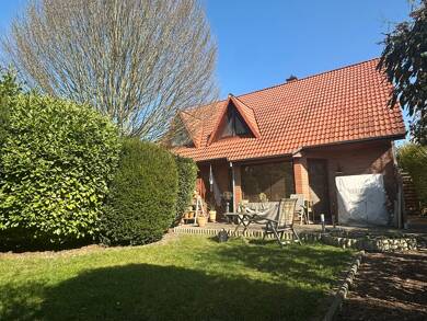 Mehrfamilienhaus zum Kauf 379.000 € 5 Zimmer 119,6 m² 521 m² Grundstück frei ab 01.09.2025 Bümmerstede Oldenburg / Bümmerstede 26133