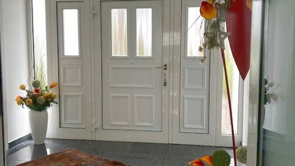 Haus zum Kauf 11 Zimmer 380 m² 1.250 m² Grundstück Unterkirchberg Illerkirchberg 89171