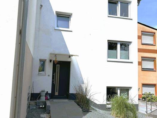 Reihenmittelhaus zum Kauf 5 Zimmer 113 m² 190 m² Grundstück Wolkersdorf Schwabach 91126