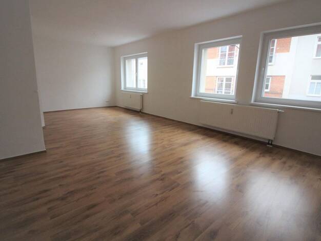 Wohnung zur Miete 1.100 € 5 Zimmer 120 m² 2. Geschoss Neue Neustadt Magdeburg 39124