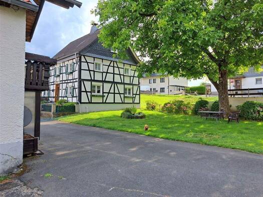 Bauernhaus zum Kauf 599.000 € 6 Zimmer 138 m² 2.756 m² Grundstück Dürscheid Kürten 51515