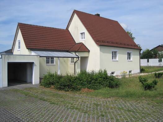 Einfamilienhaus zum Kauf provisionsfrei 350.000 € 5 Zimmer 125 m² 636 m² Grundstück frei ab sofort Münchener Straße 106 Baar Baar-Ebenhausen 85107