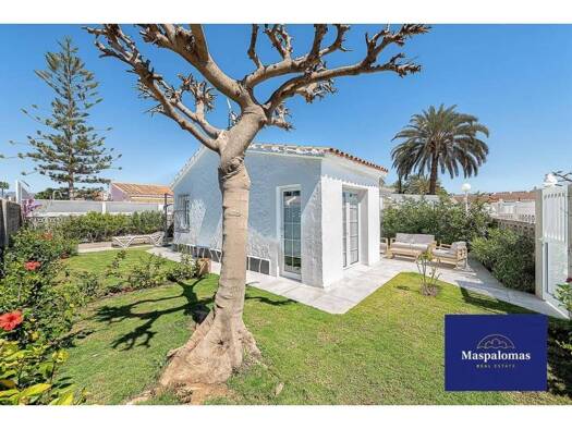 Villa zur Miete 1.900 € 1 Zimmer 40 m² 146 m² Grundstück San Bartolomé de Tirajana 35100