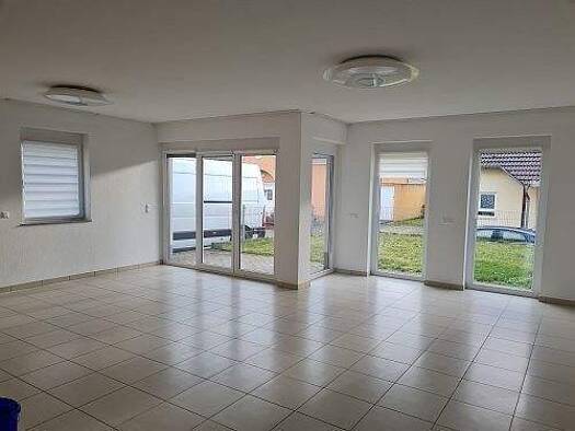 Doppelhaushälfte zur Miete 1.700 € 5 Zimmer 204 m² 236 m² Grundstück frei ab sofort Auf der Platte Mackenbach 67686