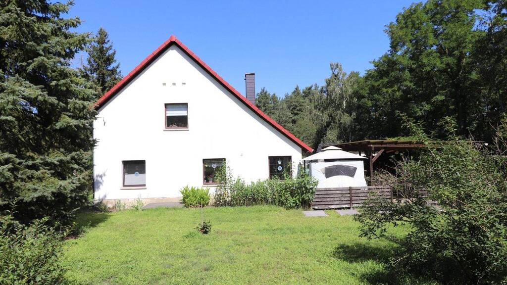 Einfamilienhaus zum Kauf 295.000 € 8 Zimmer 200 m² 6.228 m² Grundstück Theeßen 39291