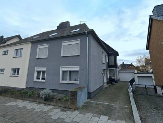 Mehrfamilienhaus zum Kauf provisionsfrei 549.000 € 9 Zimmer 378 m² Krefelder Straße 30 Zülpich 53909