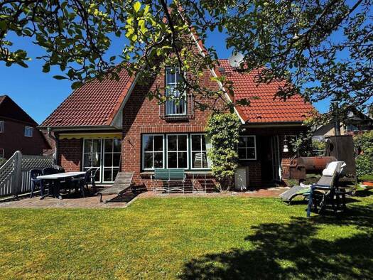 Einfamilienhaus zum Kauf 550.000 € 6 Zimmer 170 m² 514 m² Grundstück Tornesch 25436