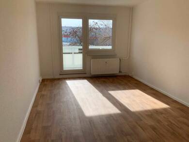 Wohnung zur Miete 593 € 4 Zimmer 88,4 m² 6. Geschoss frei ab 01.10.2025 Breisgaustr. 45 Grünau - Mitte Leipzig 04209