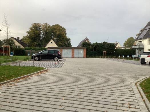 Außenstellplatz zur Miete provisionsfrei 35 € Am Behnckenhof 1 St. Lorenz Nord Lübeck 23554