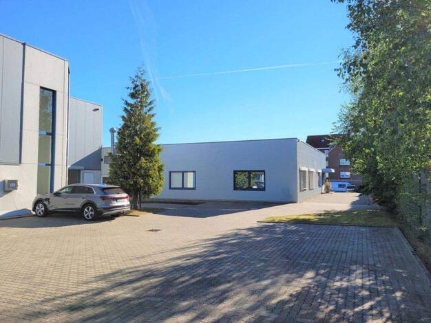 Produktionshalle zum Kauf provisionsfrei 2.300.000 € 1.780 m² Lagerfläche Schönkirchen 24232