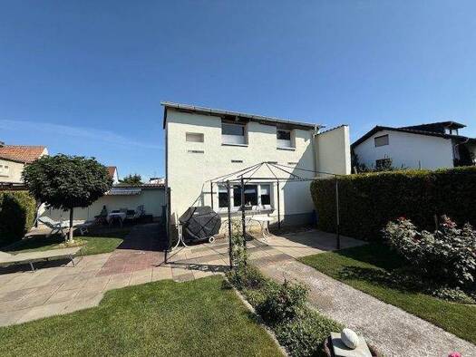 Doppelhaushälfte zum Kauf 395.000 € 6 Zimmer 121,5 m² 640 m² Grundstück Gartenstadt Ludwigshafen am Rhein 67065