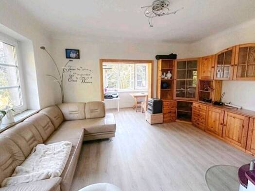 Wohnung zur Miete auf Zeit 1.790 € 5 Zimmer 110 m² frei ab 30.09.2026 Pirnaer Landstraße Großerkmannsdorf Radeberg 01454
