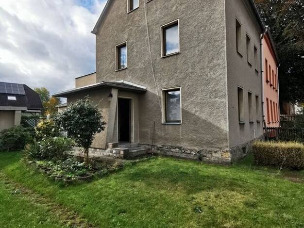 Doppelhaushälfte zum Kauf 89.500 € 5 Zimmer 137 m² 390 m² Grundstück Haselbrunn Plauen 08525