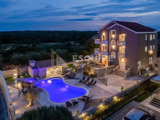 Einfamilienhaus zum Kauf 2.150.000 € 12 Zimmer 385 m² Zaton, Nin Nin 23232