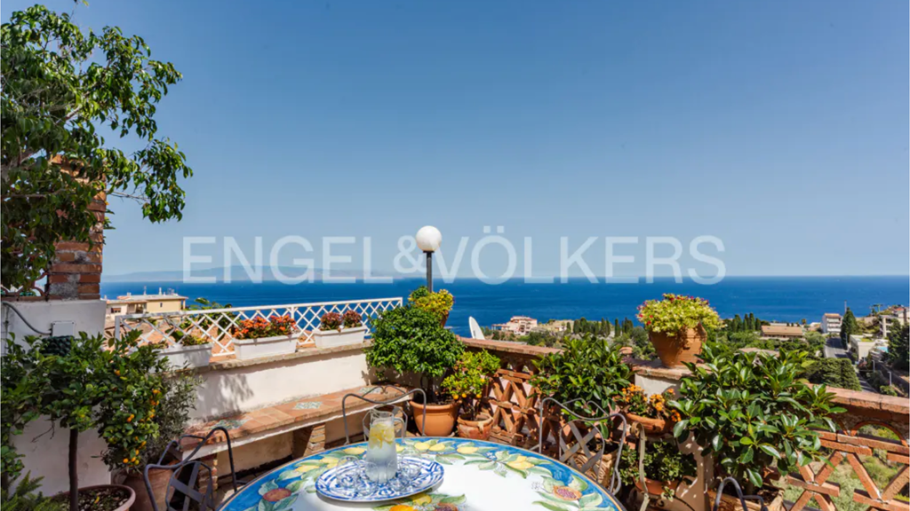 Wohnung zum Kauf 635.000 € 4 Zimmer 138 m² Taormina