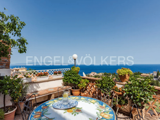 Wohnung zum Kauf 635.000 € 4 Zimmer 138 m² Taormine