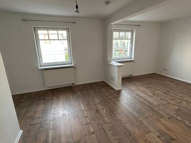 Wohnung zur Miete 750 € 2,5 Zimmer 61 m² Geschoss 1/1 frei ab 01.08.2025 Höchstadt Höchstadt a.d.Aisch 91315