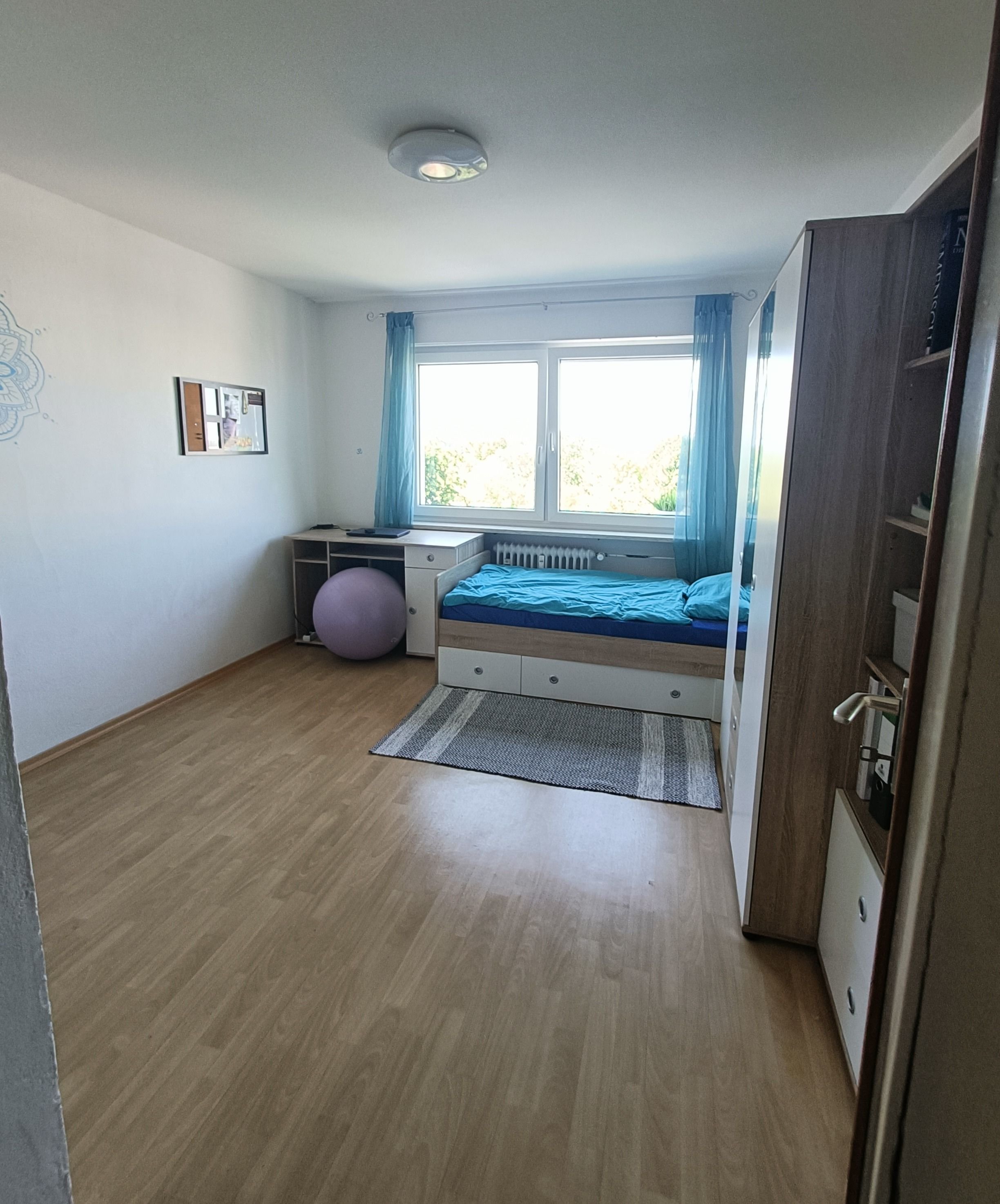 Studio zur Miete 340 € 1 Zimmer 20 m²<br/>Wohnfläche ab sofort<br/>Verfügbarkeit Kasernenviertel - Benzstraße Regensburg 93053