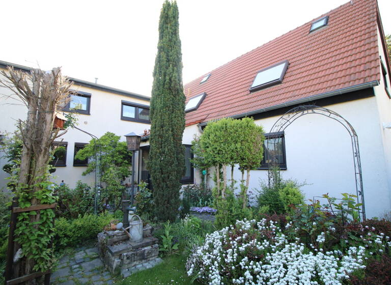 Haus 161.25 m² 455001 € zum Kauf Thekla,Leipzig(04349)