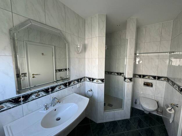 Wohnung zum Kauf 699.000 € 4 Zimmer 190,4 m² St Johann Mitte 66123