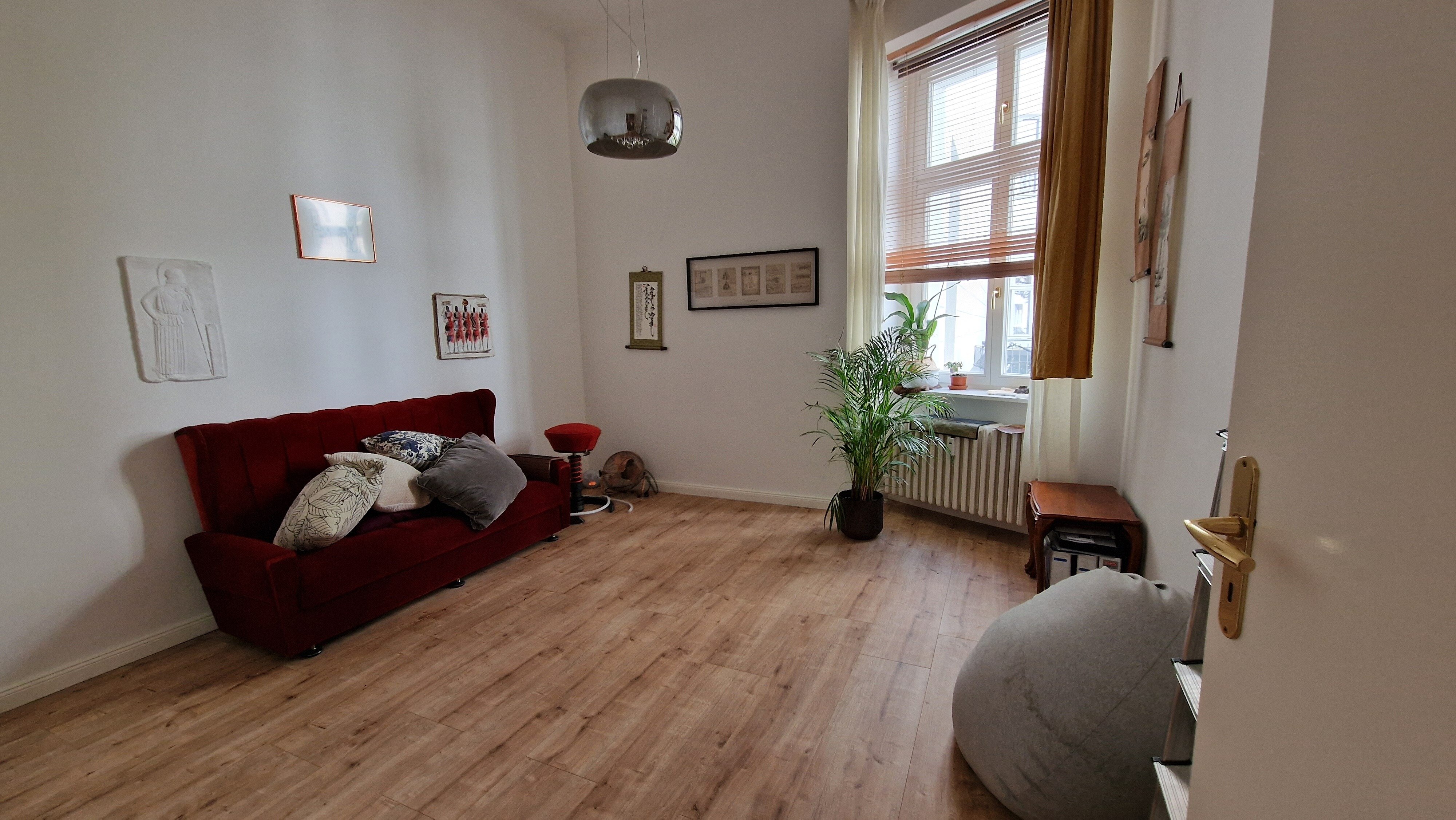 WG-Zimmer zur Miete 600 € 17 m²<br/>Wohnfläche EG<br/>Geschoss ab sofort<br/>Verfügbarkeit Dernburgstraße 9 Charlottenburg Berlin 14057