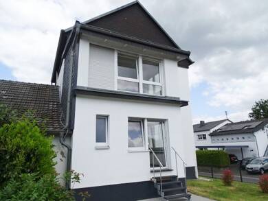 Haus zur Miete 1.180 € 4 Zimmer 115 m² 1.000 m² Grundstück frei ab sofort Hauptstr. 46 Irlenborn Eitorf 53783