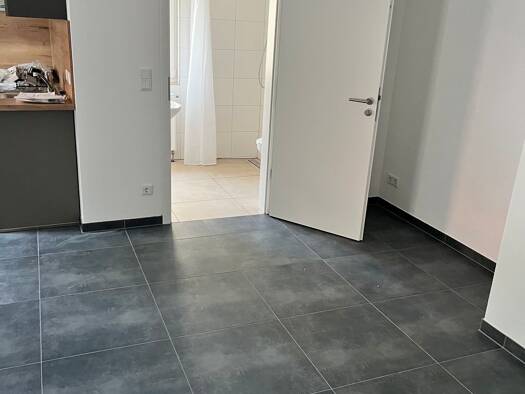 Wohnung zur Miete 850 € 1 Zimmer 35 m² Geschoss EG/2 frei ab sofort Bruck Erlangen 91058