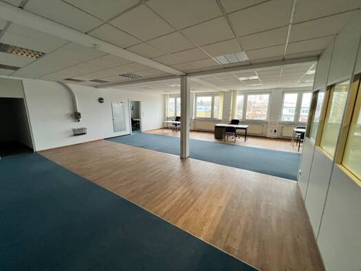 Bürofläche zur Miete provisionsfrei 5,90 € 6 Zimmer 400 m² Bürofläche St. Gertrud Lübeck 23568