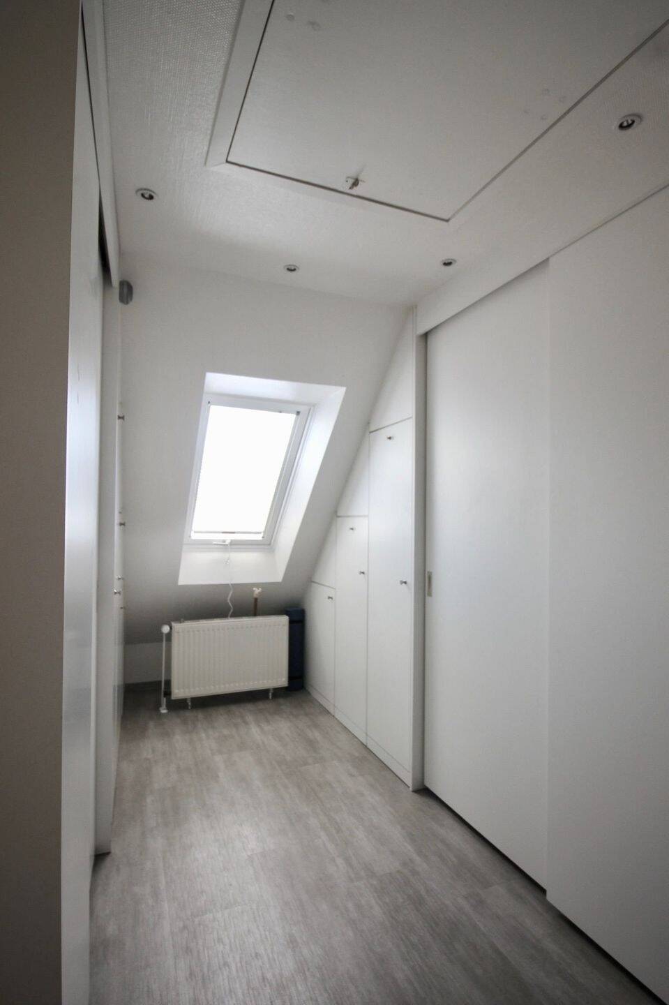 Property thumbnail 37