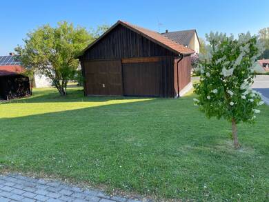 Einfamilienhaus zum Kauf 95.000 € 5 Zimmer 125 m² 1.572 m² Grundstück Ernestgrün Bad Neualbenreuth 95698
