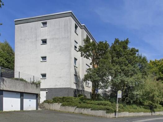 Wohnung zur Miete 229 € 3 Zimmer 75,4 m² 2. Geschoss frei ab 14.08.2026 Wallauer Weg 1 Siegen 57072