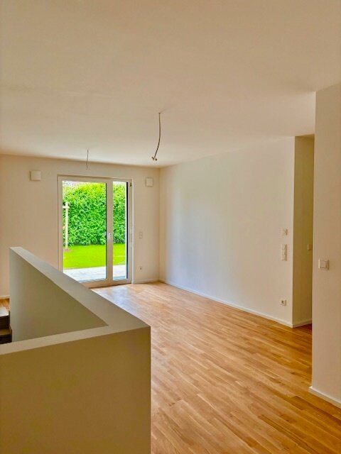 Maisonette zur Miete 1.083 € 4 Zimmer 115 m²<br/>Wohnfläche EG<br/>Geschoss Pleinfelder Str. 1 Georgensgmünd Georgensgmünd 91166