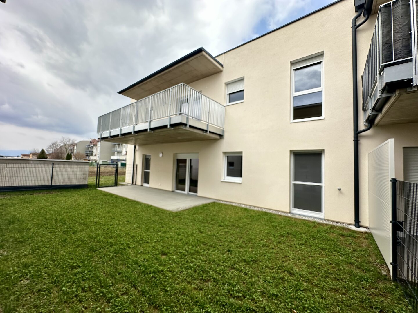 Wohnung zum Kauf 321.900 € 4 Zimmer 78 m²<br/>Wohnfläche EG<br/>Geschoss Kalsdorf bei Graz 8401