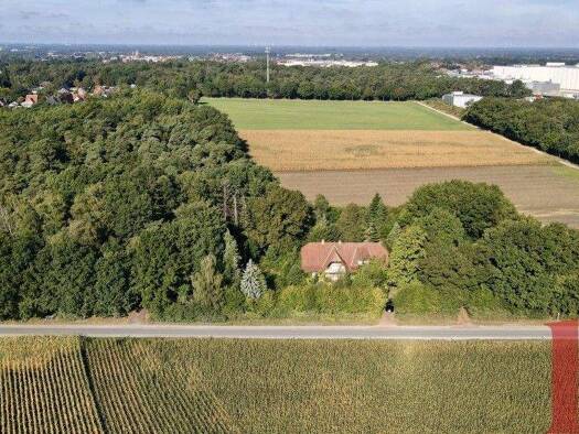 Einfamilienhaus zum Kauf 595.000 € 10 Zimmer 239,3 m² 5.567 m² Grundstück Lohne 49393