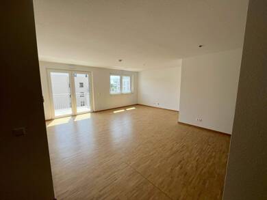 Wohnung zur Miete 1.171 € 2 Zimmer 90,1 m² frei ab sofort Fritz-Hackstr. 4 Niederweiler Müllheim 79379