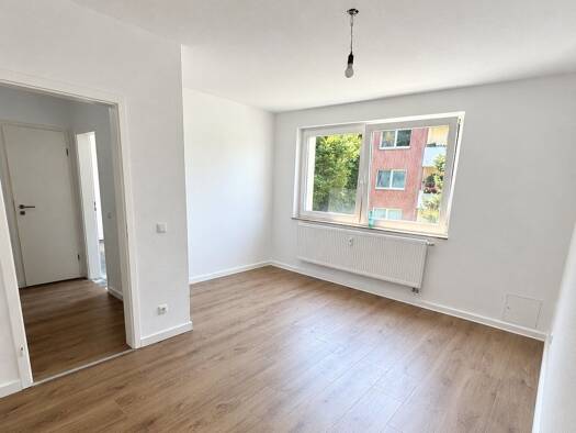 Wohnung zur Miete 670 € 3 Zimmer 67 m² frei ab sofort Karolingerstraße 1 Übach Übach-Palenberg 52531