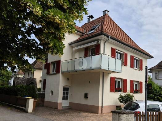 Mehrfamilienhaus zum Kauf 675.000 € 9 Zimmer 195 m² 460 m² Grundstück Singen Singen (Hohentwiel) 78224