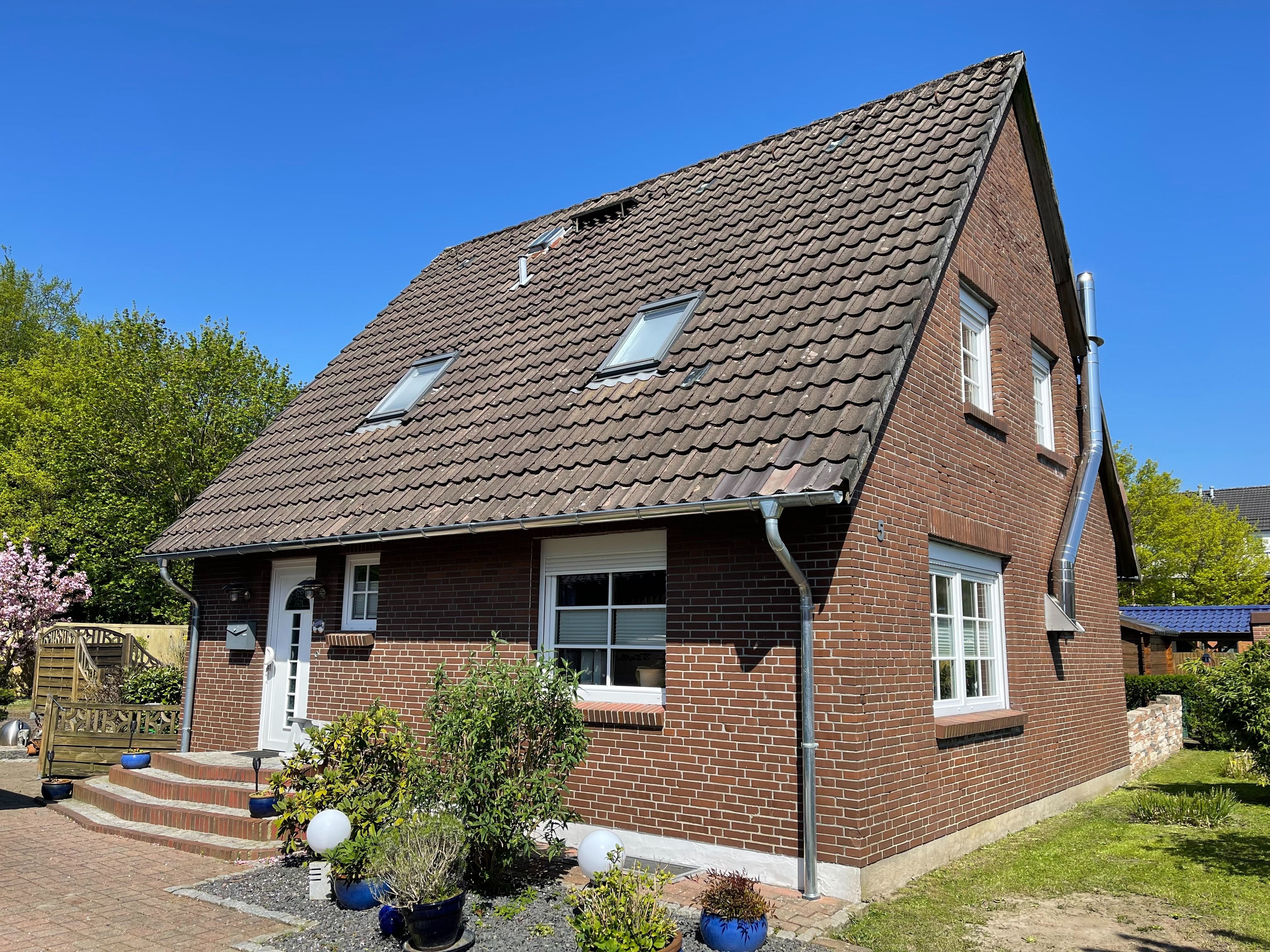 Einfamilienhaus zum Kauf 349.000 € 5 Zimmer 95 m²<br/>Wohnfläche 734 m²<br/>Grundstück Engelsby - Vogelsang Flensburg 24943