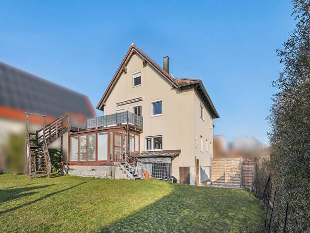 Mehrfamilienhaus zum Kauf 649.000 € 9 Zimmer 245 m² 626 m² Grundstück Waldbüttelbrunn Waldbüttelbrunn 97297