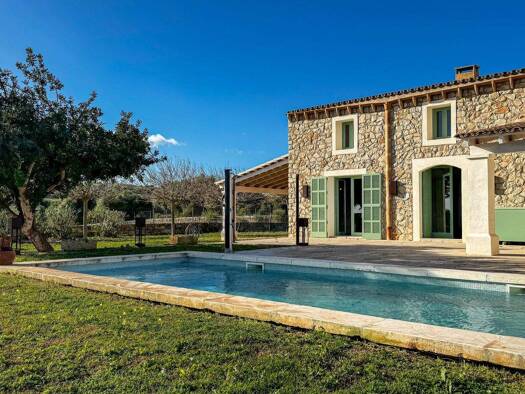 Landhaus zur Miete 3.250 € 5 Zimmer 124 m² 9.686 m² Grundstück Manacor 07680