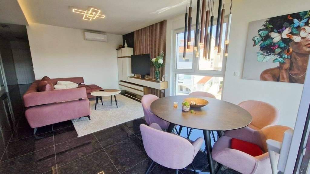 Wohnung zum Kauf 390.000 € 2 Zimmer 120 m² 2. Geschoss Zadar