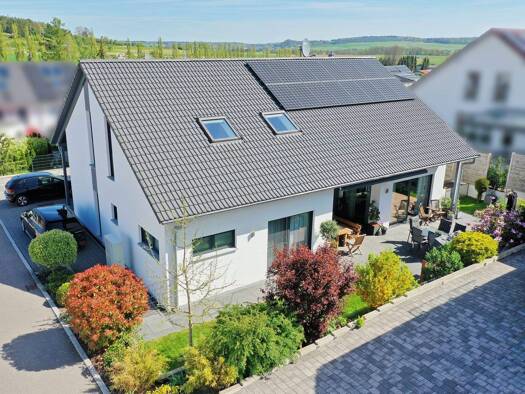 Einfamilienhaus zum Kauf 850.000 € 6,5 Zimmer 204 m² 459 m² Grundstück Münklingen Weil der Stadt 71263