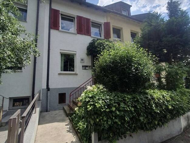 Reihenmittelhaus zum Kauf 350.000 € 6 Zimmer 100 m² 115 m² Grundstück Ost Stuttgart - Ost 70190
