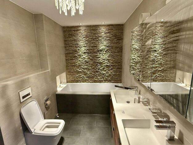 Einfamilienhaus zum Kauf provisionsfrei 749.000 € 8 Zimmer 240 m² 2.800 m² Grundstück Sigmaringen 72488