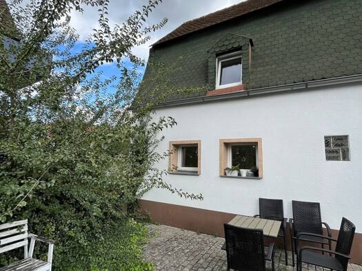 Einfamilienhaus zum Kauf provisionsfrei 245.000 € 5 Zimmer 122 m² 130 m² Grundstück frei ab sofort Stadeln Fürth 90765