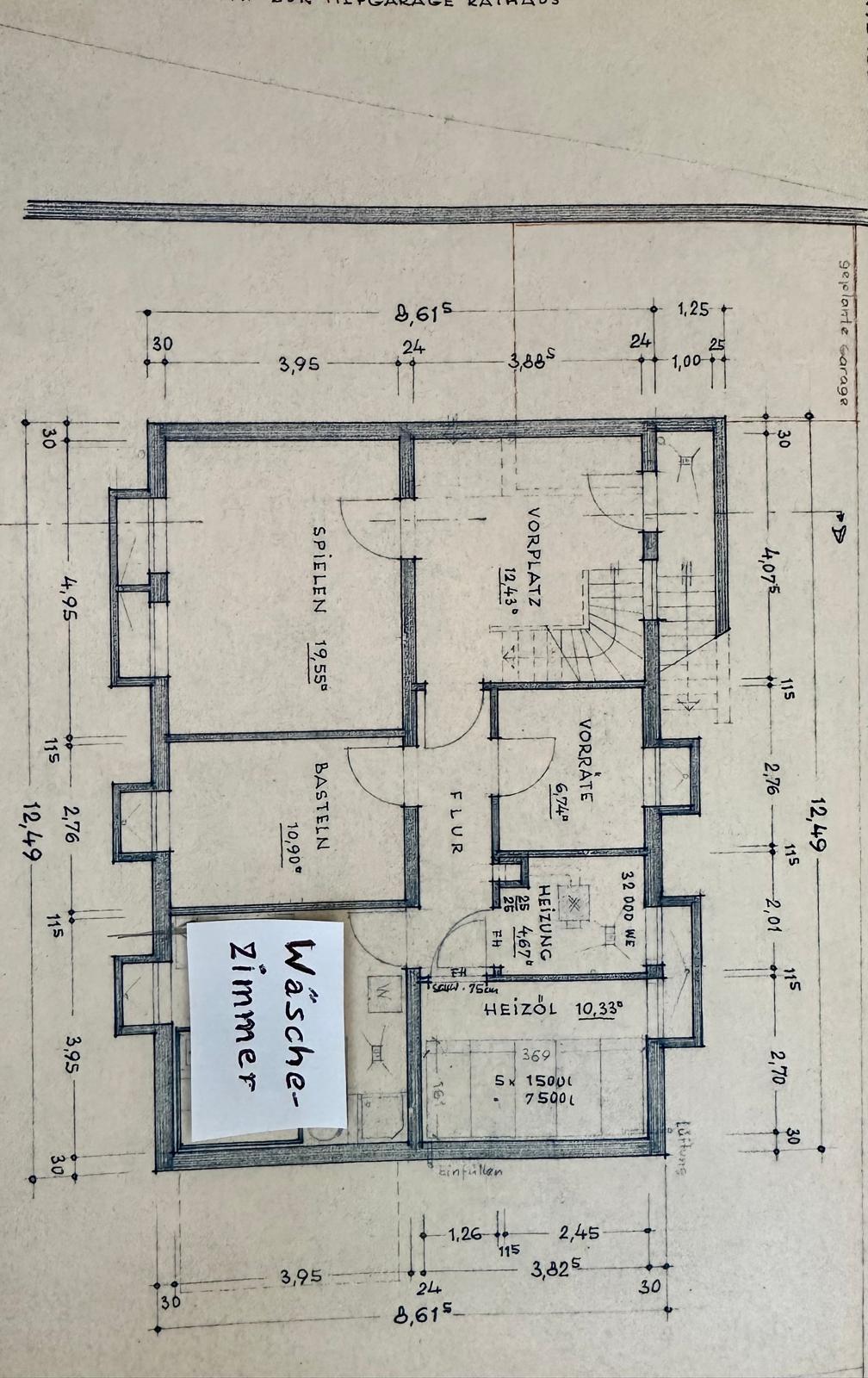 Einfamilienhaus zur Miete 1.950 € 7 Zimmer 160 m²<br/>Wohnfläche 400 m²<br/>Grundstück 01.04.2025<br/>Verfügbarkeit Rutesheim Rutesheim 71277