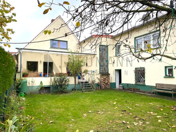 Mehrfamilienhaus zum Kauf 830.000 € 7 Zimmer 223,2 m²<br/>Wohnfläche 767 m²<br/>Grundstück Mörfelden Mörfelden-Walldorf 64546