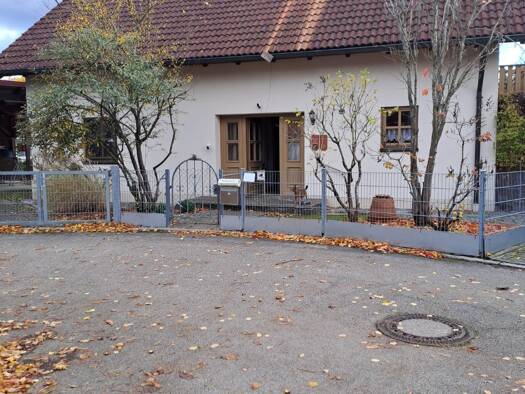 Einfamilienhaus zum Kauf provisionsfrei 849.000 € 7 Zimmer 185 m² 694 m² Grundstück Mainburg 84048