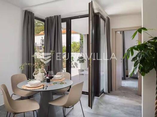 Haus zum Kauf 850.000 € 3 Zimmer 200 m² Komiza Komiža